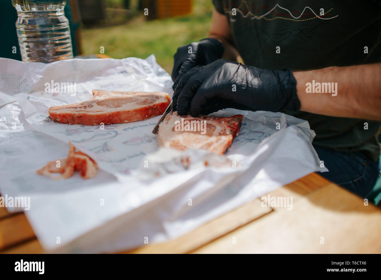 Due materie Iberico bistecche preparate dallo chef Foto Stock