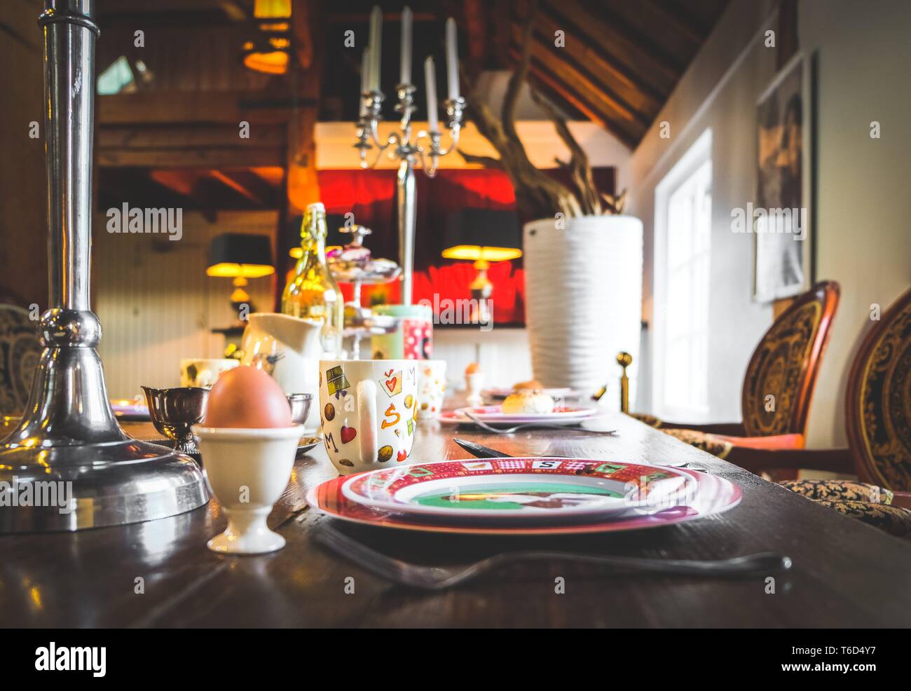 Cibo su una piastra Foto Stock