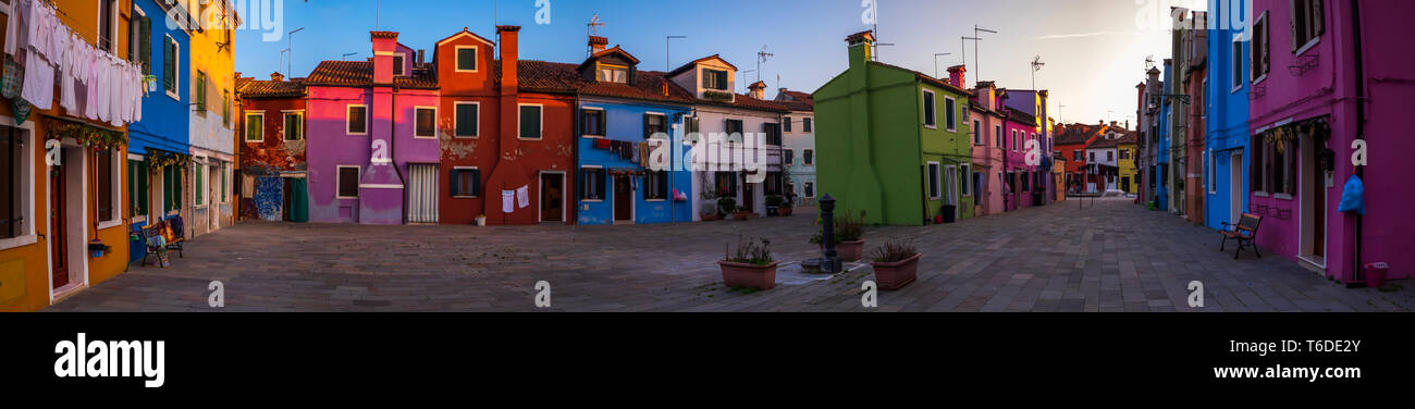 Vista panoramica del villaggio di Burano. Laguna veneziana. Italia Foto Stock