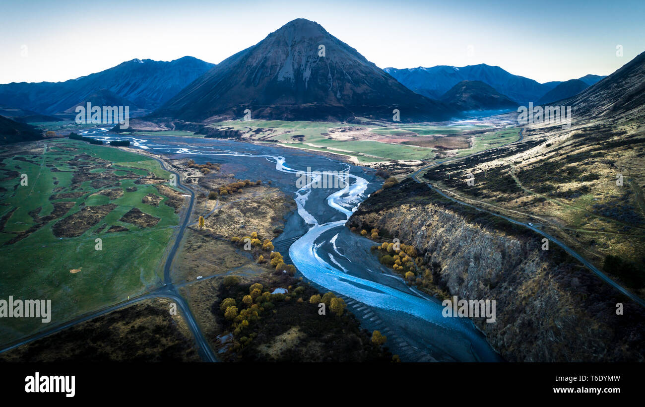 Alta Paese fiumi di Isola del Sud della Nuova Zelanda Foto Stock