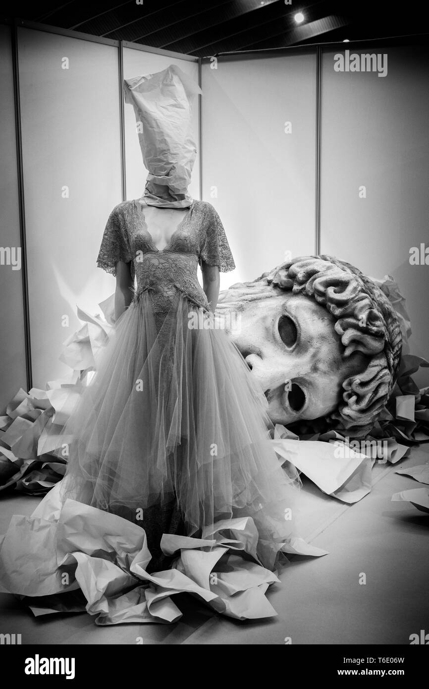 Diosas, Leo Martinez ladies fashion stand a Feria Internacional de la Moda a Santa Cruz de Tenerife, Tenerife, Isole Canarie, Spagna Foto Stock