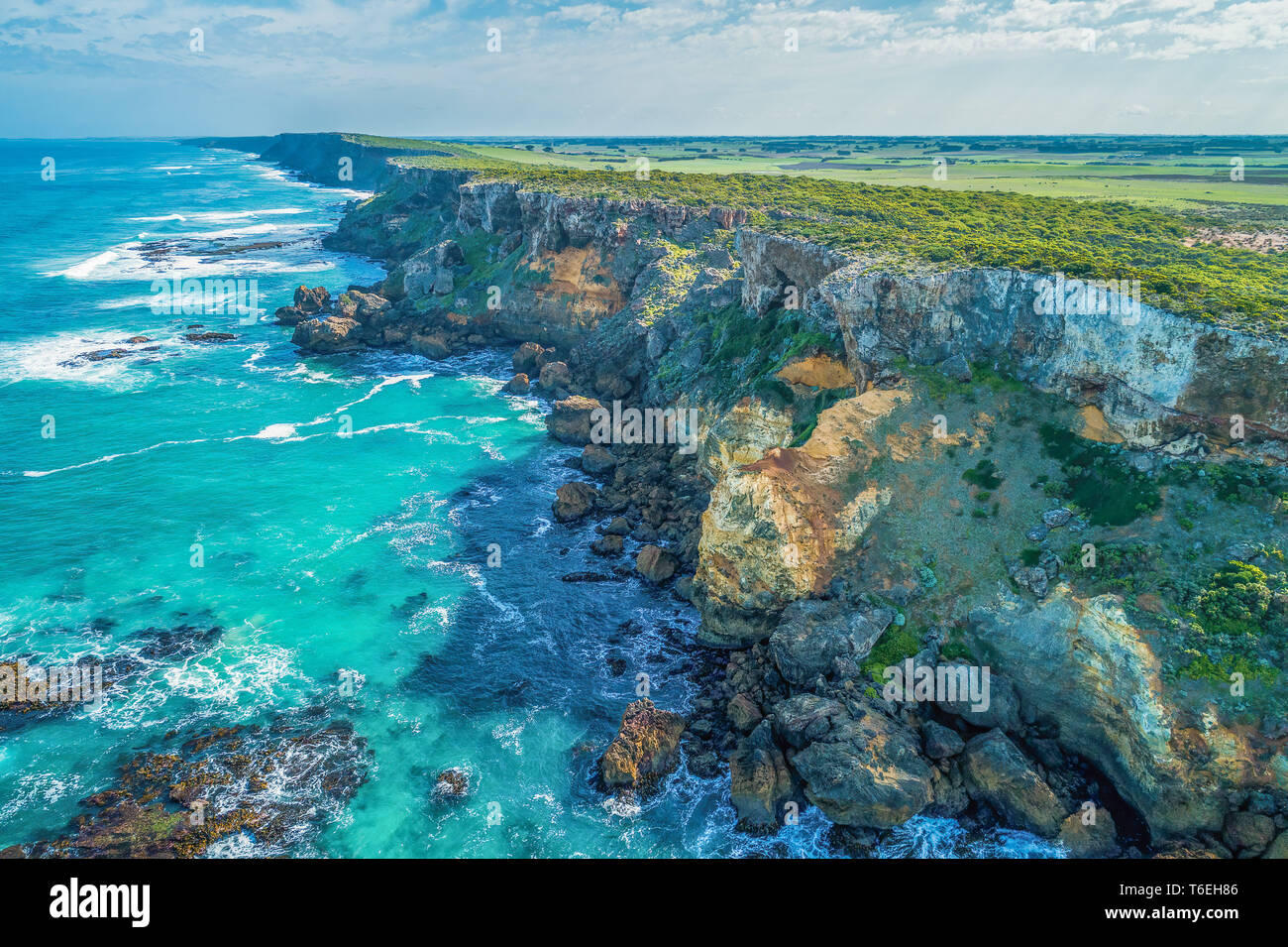 Robusta fascia costiera sull'oceano sulla Great Ocean Road vicino warrnambool, Australia Foto Stock