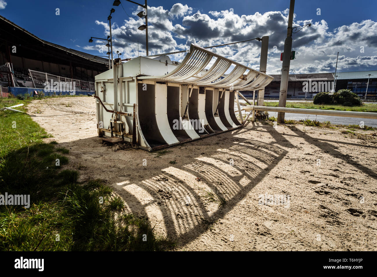 Wimbledon Greyhound Stadium, l'ultima possibilità di vedere la prima è stata demolita Foto Stock