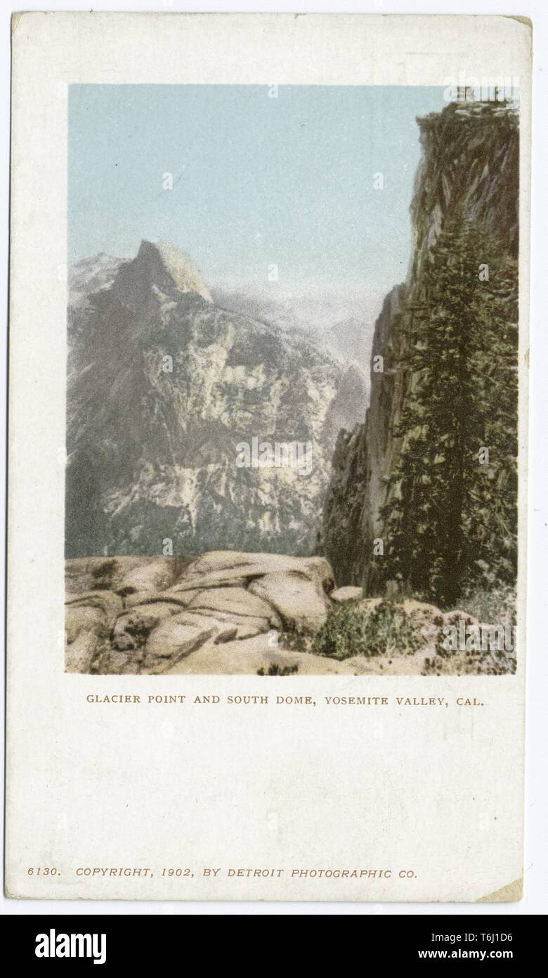Detroit Publishing Company cartolina vintage del Glacier Point e Sud Dome in Yosemite Valley, California, 1914. Dalla Biblioteca Pubblica di New York. () Foto Stock