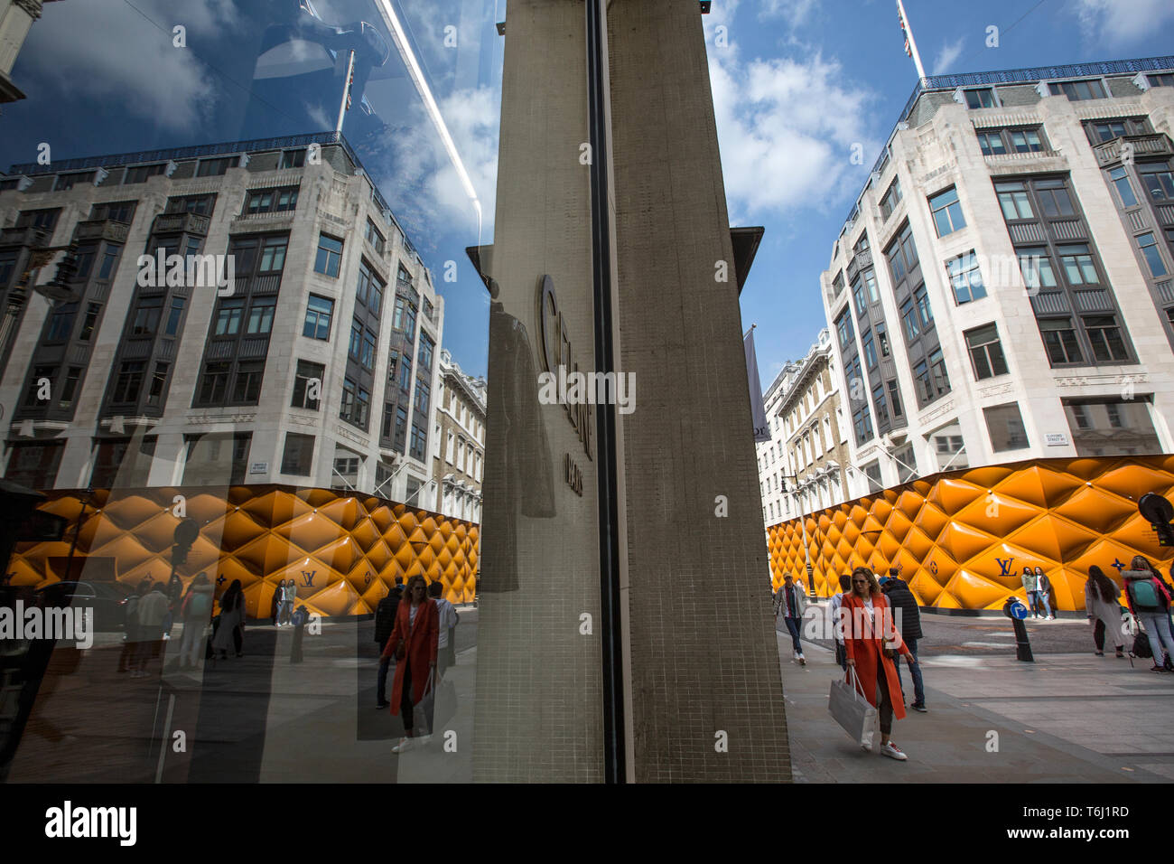 New Bond Street, lo shopping di lusso street nel centro di Londra, England, Regno Unito Foto Stock