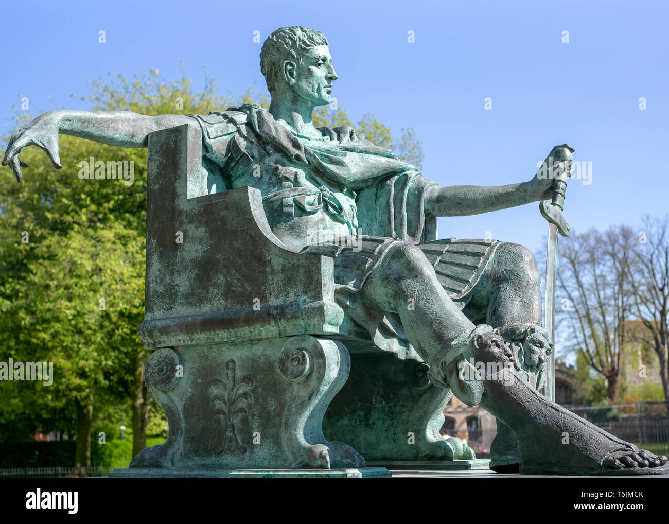 L imperatore Costantino dominando Minster cantiere, la città di York, Regno Unito Foto Stock