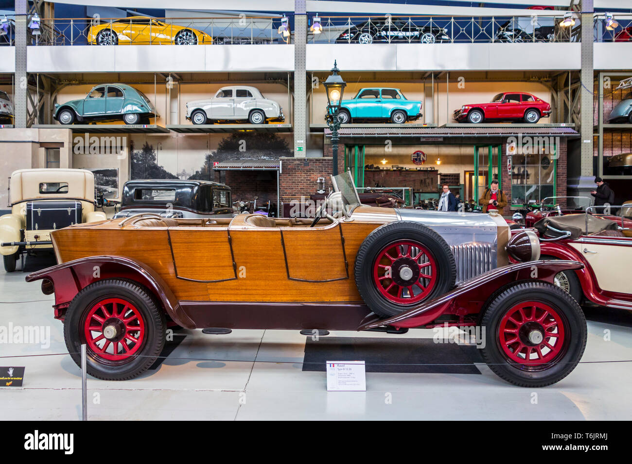 1923-1926 Ravel tipo B.12.26, Francese classico in legno automobile / oldtimer / veicolo di antiquariato a Autoworld, vintage car museum a Bruxelles, in Belgio Foto Stock