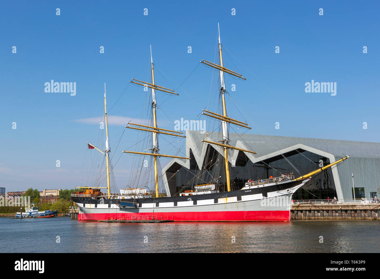 Glenlee Tall Ship, costruito nel 1896, a tre masted barque, ora ormeggiato sul fiume Clyde al Riverside Transport Museum di Glasgow, Scotland, Regno Unito Foto Stock