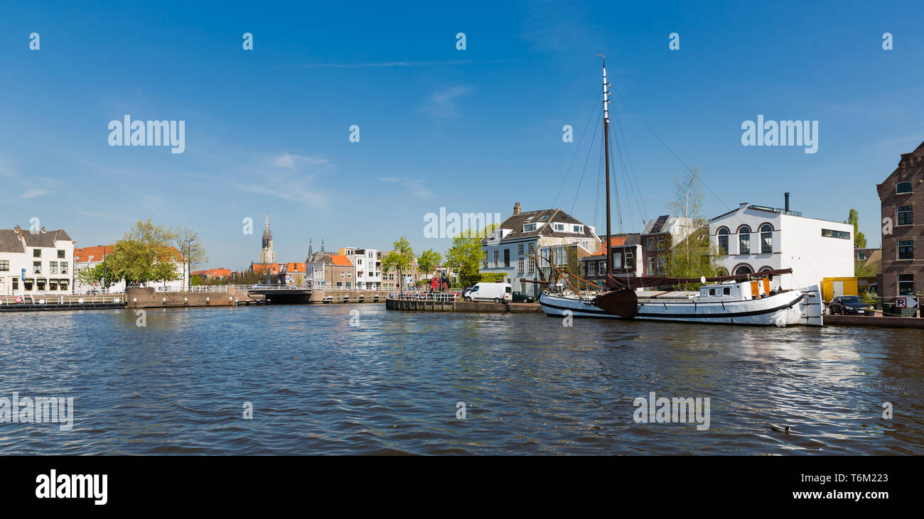 Paesaggio di antica e storica città olandese Delft Foto Stock
