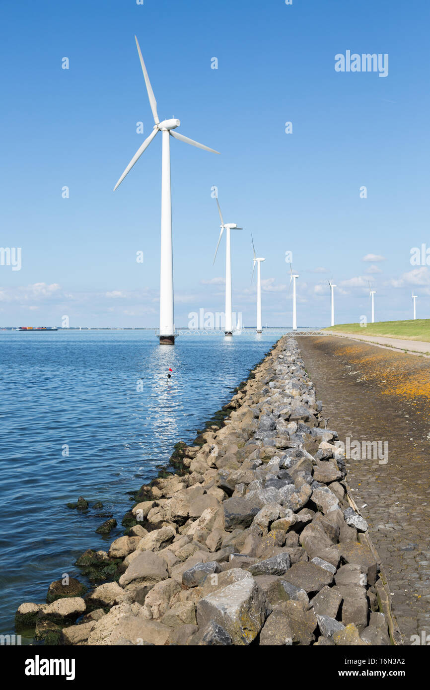 Off shore di turbine eoliche in Paesi Bassi Foto Stock