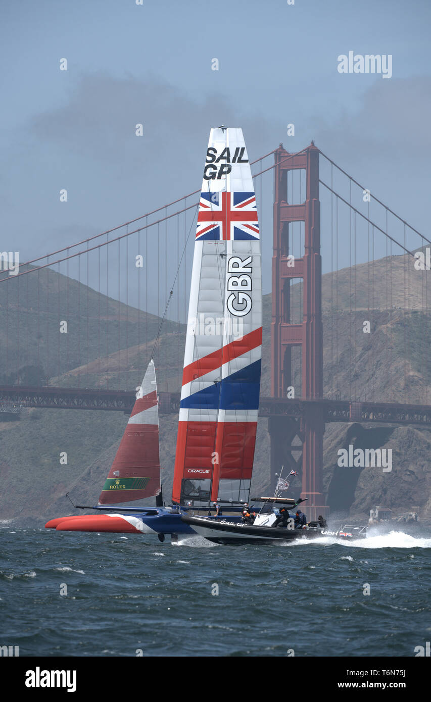 Gran Bretagna Team SailGP skipper da Dylan Fletcher formazione in San Francisco Bay prima di evento 2, stagione 1, SailGP evento in San Francisco, California, Stati Uniti. Foto Stock