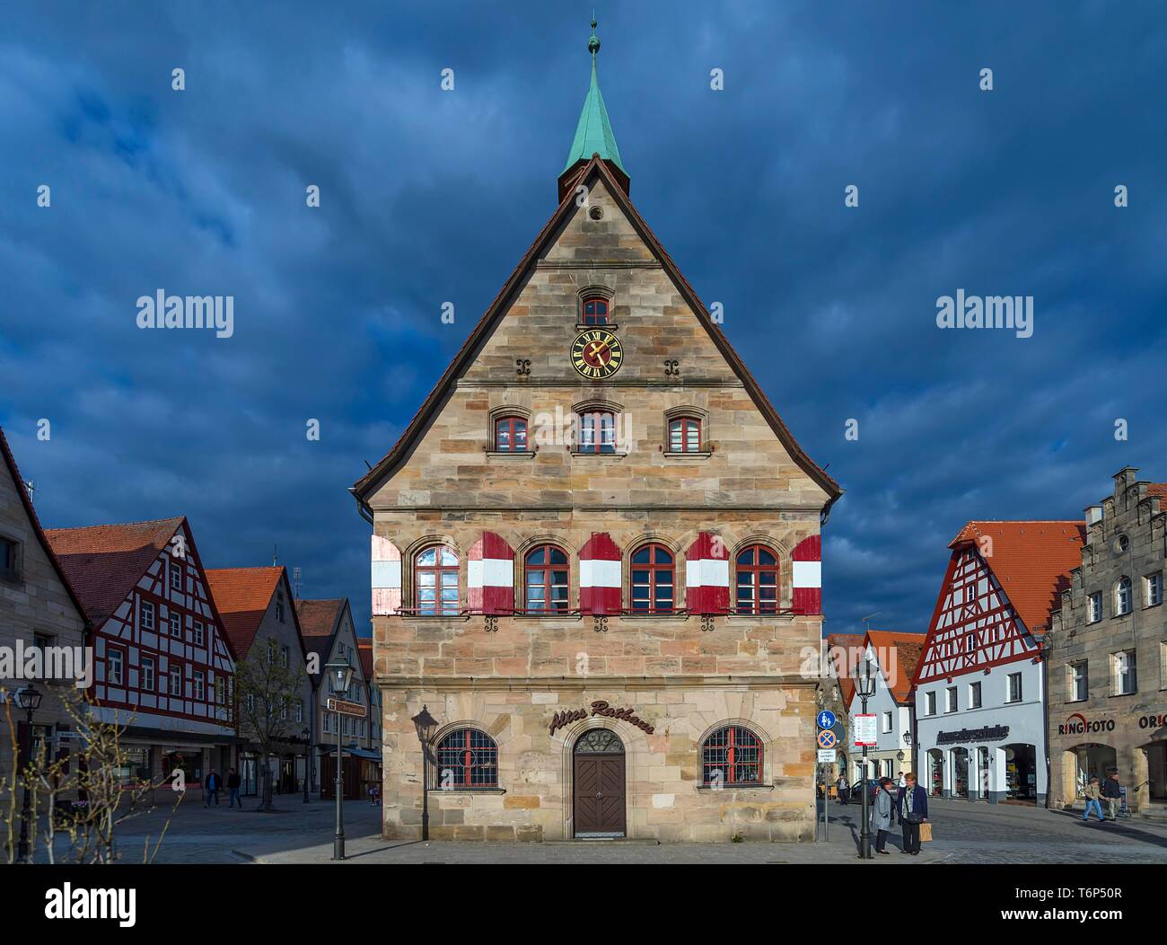 Il vecchio municipio, tempesta atmosfera, Lauf an der Pegnitz, Media Franconia, Baviera, Germania Foto Stock