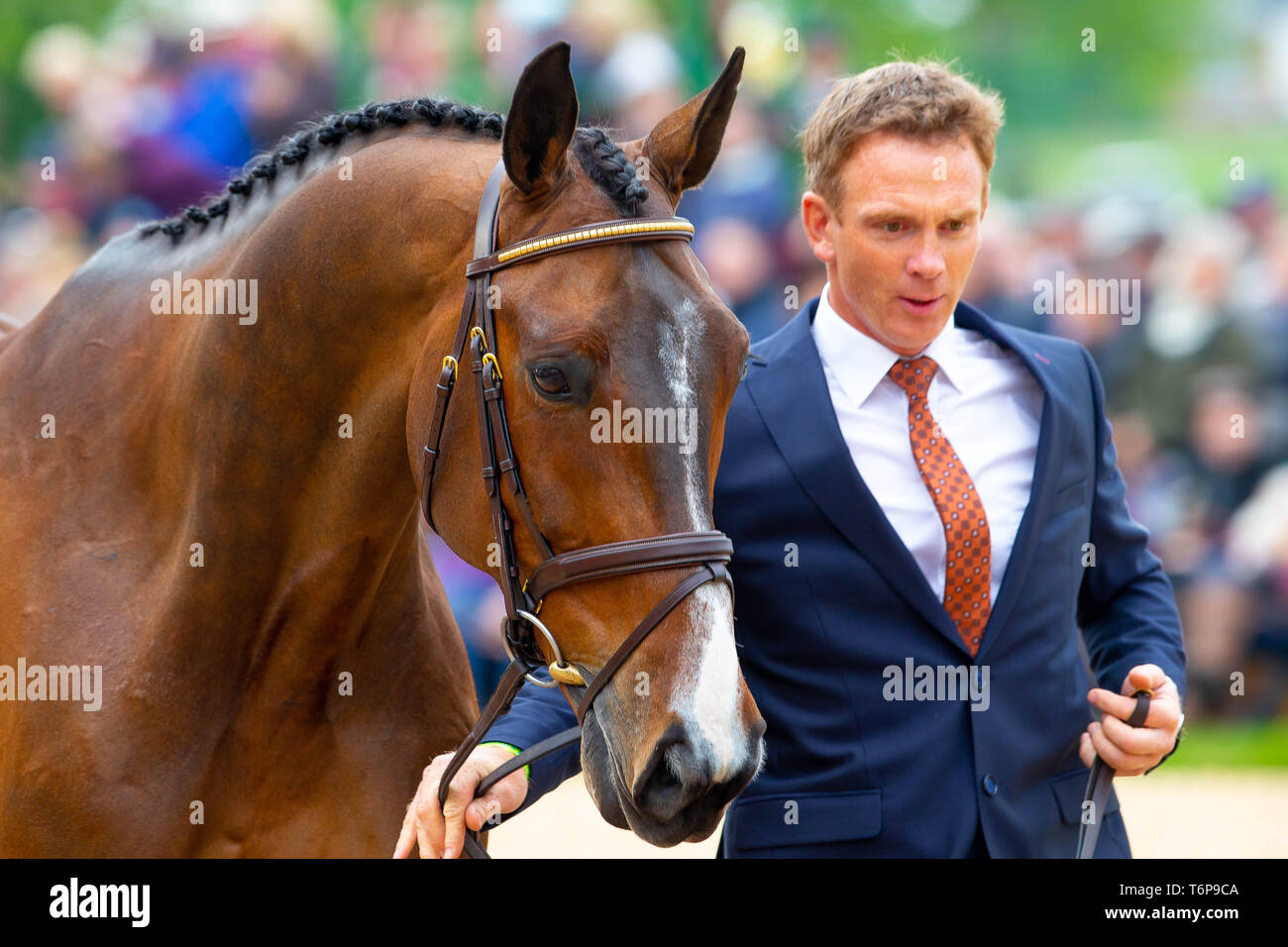 Badminton, Gloucestershire, UK. 02Maggio, 2019. Padraig McCarthy. IRL. Signor Chunky. Di trotto. Mitsubishi Motors Badminton Horse Trials. Rolex Grand Slam evento. Horse Trials. Eventing. Badminton. Gloucestershire. Regno Unito. GBR. {01}/{05}/{2019}. Credito: Sport In immagini/Alamy Live News Foto Stock