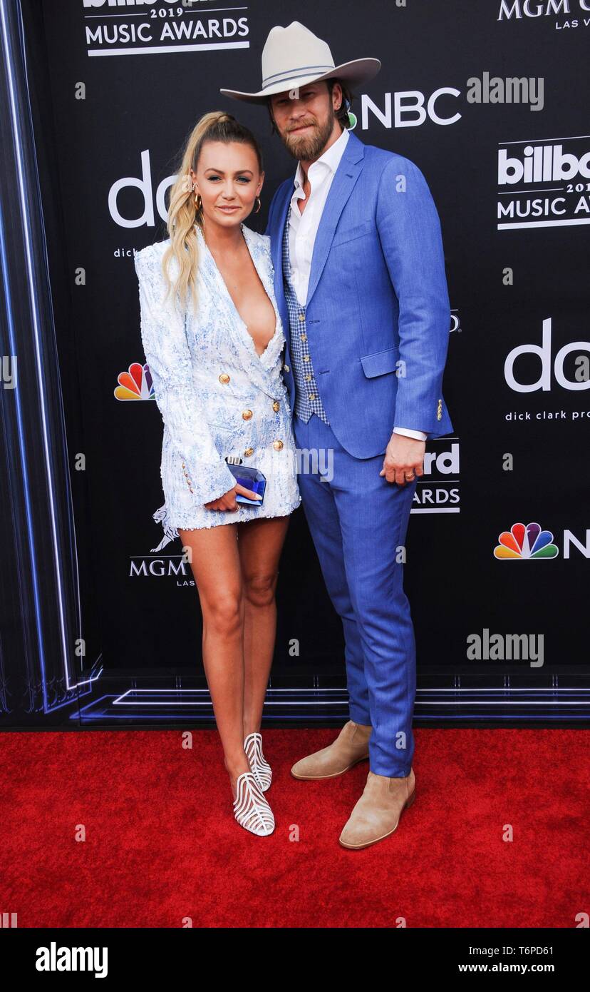 Brian Kelley, Brittney Marie Cole presso gli arrivi per 2019 Billboard Music Awards - Arrivi, MGM Grand Garden Arena di Las Vegas, NV Maggio 1, 2019. Foto di: Elizabeth Goodenough/Everett Collection Foto Stock