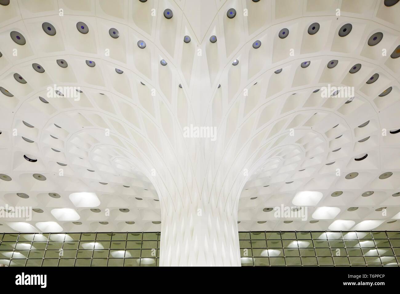Nuovo terminal dell'aeroporto internazionale di Mumbai, Maharashtra, India Foto Stock