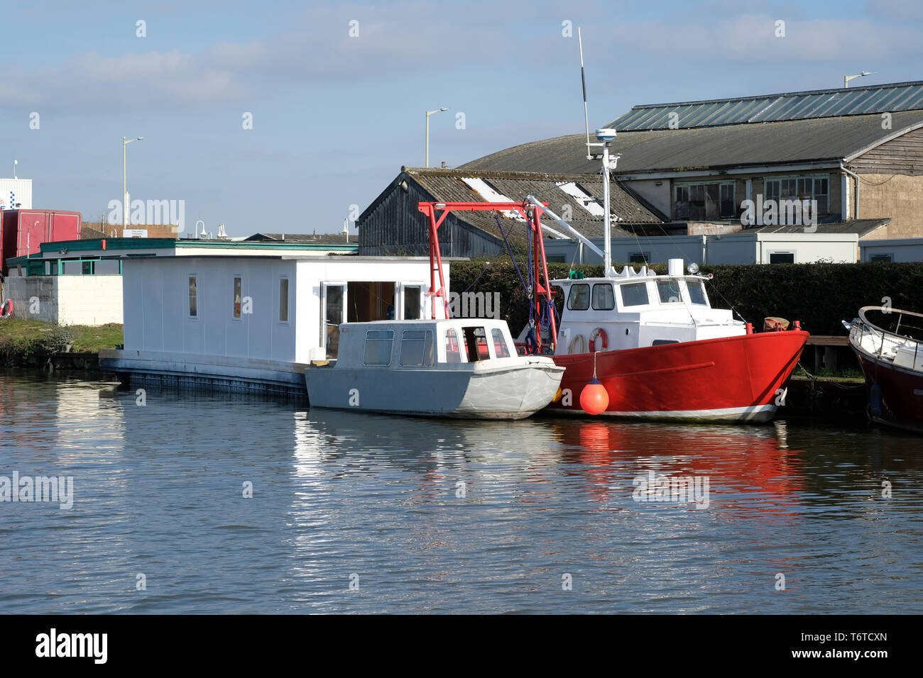 Un cantiere sulla Gloucester e Nitidezza Canal vicino a Gloucester Foto Stock
