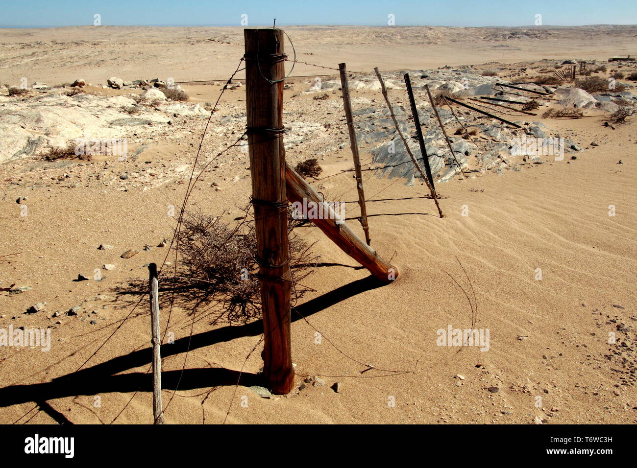 Un recinto nel deserto dell'Africa Foto Stock
