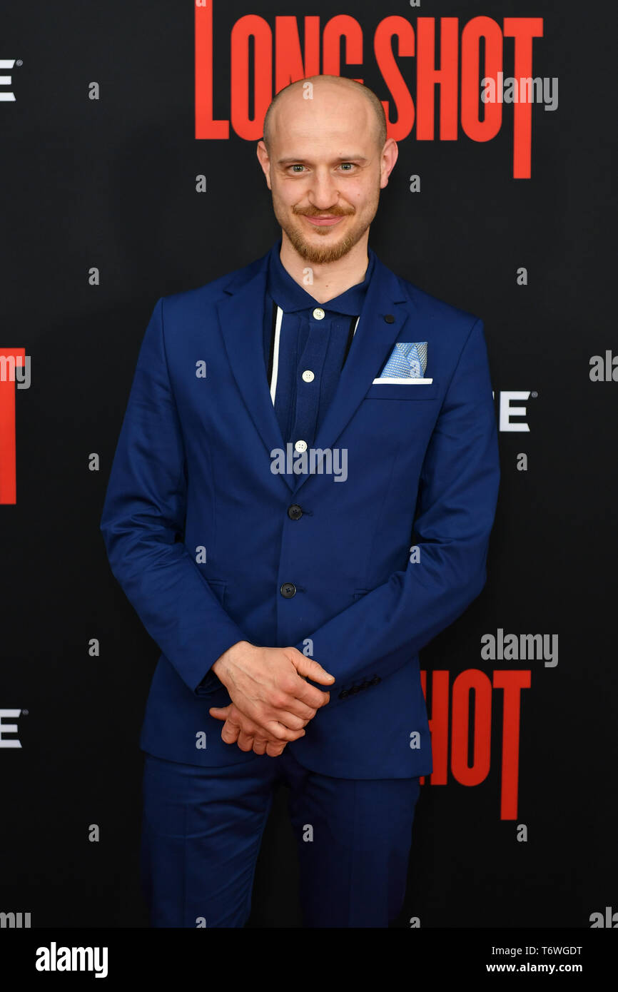 Anton Koval assiste la premiere del 'Colpo lungo' a AMC Lincoln Square Theatre on April 30, 2019 in New York City. Foto Stock