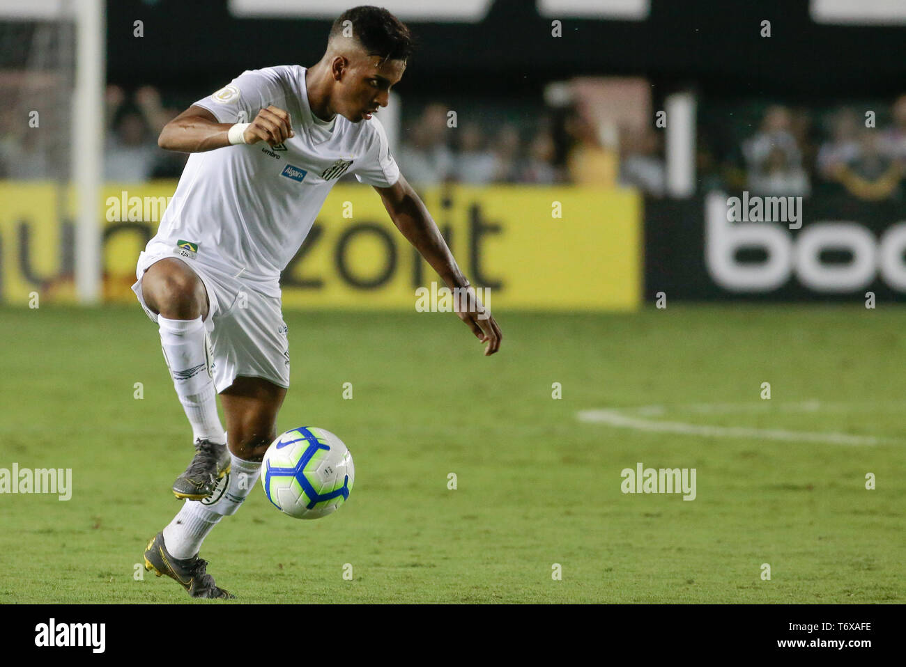 SP - Santos - 05/02/2019 - un brasiliano 2019, Santos x Fluminense - Rodrygo Santos lettore durante il match contro il Fluminense a Vila Belmiro stadium per il campionato brasiliano a 2019. Foto: Marcello Zambrana / AGIF Foto Stock