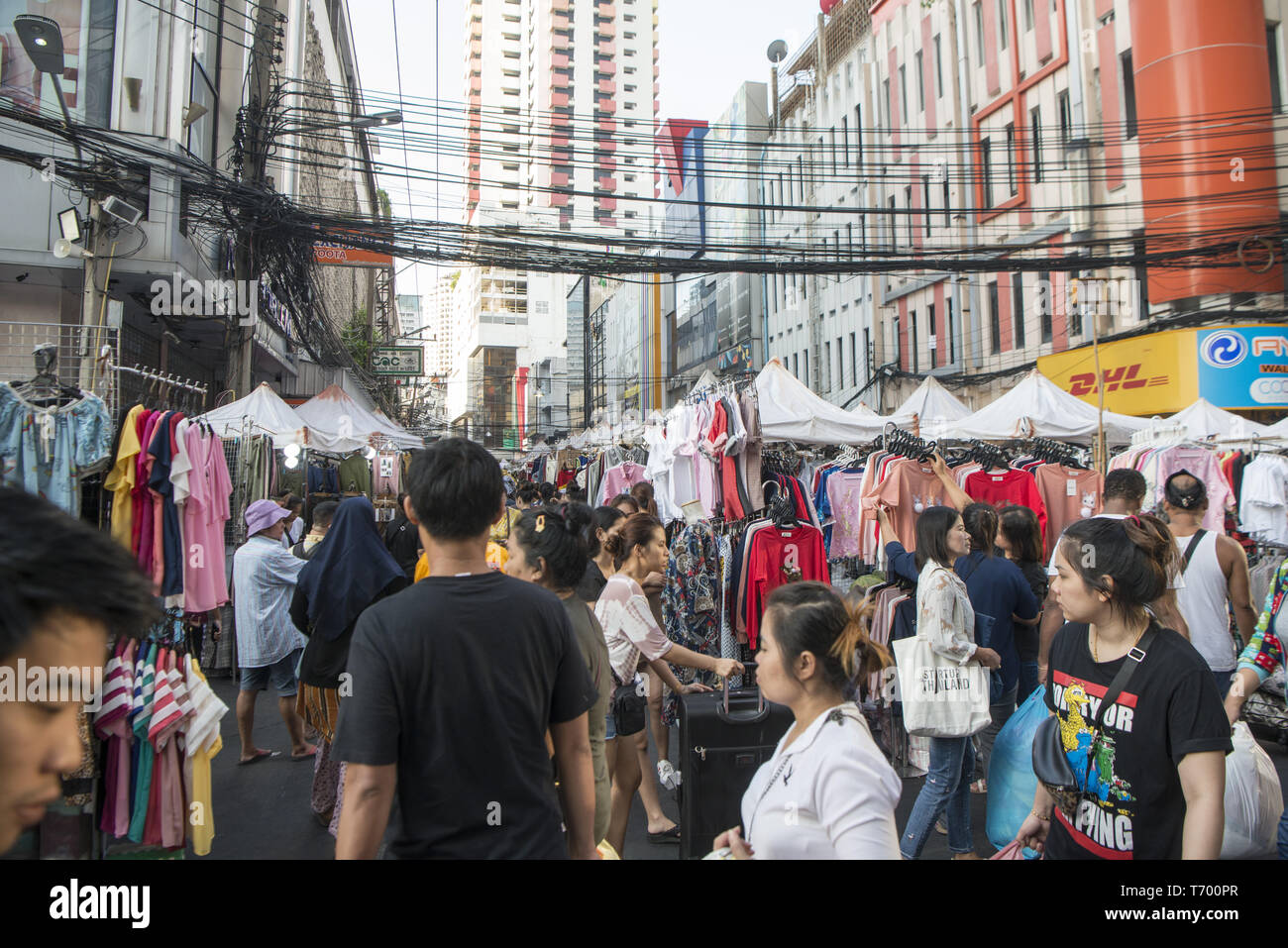 Tailandia Bangkok PRATUNAM mercato tessile Foto Stock