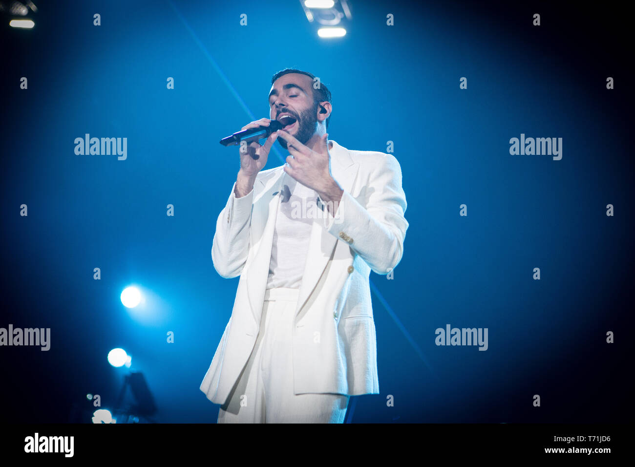 1 Maggio, Milano. Marco Mengoni esegue live @ Mediolanum Forum di Assago. Copyright Davide Merli / Alamy Foto Stock