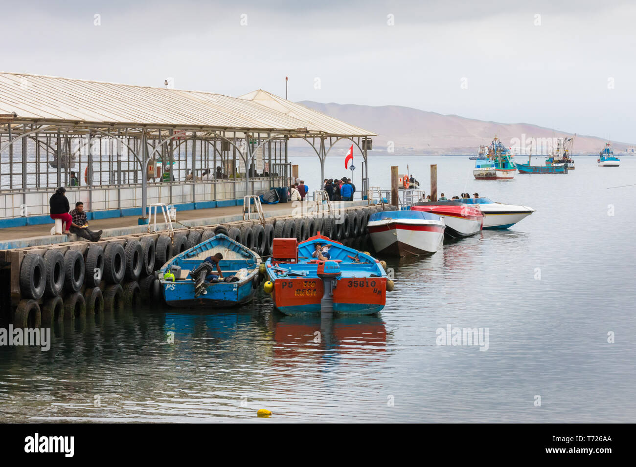 Turistica molo imbarco Paracas Peru Foto Stock