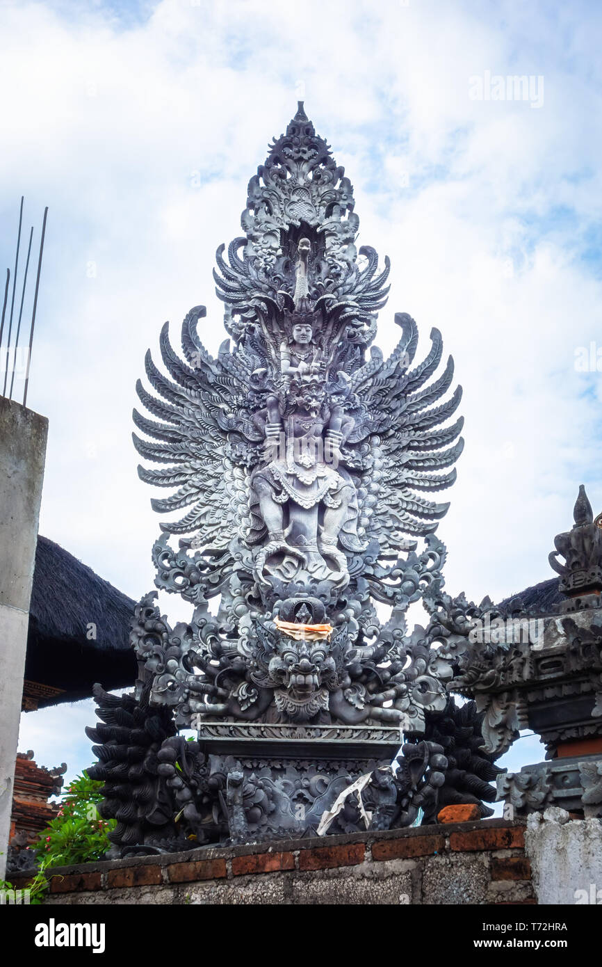 Una statua indù in Bali Indonesia Foto Stock