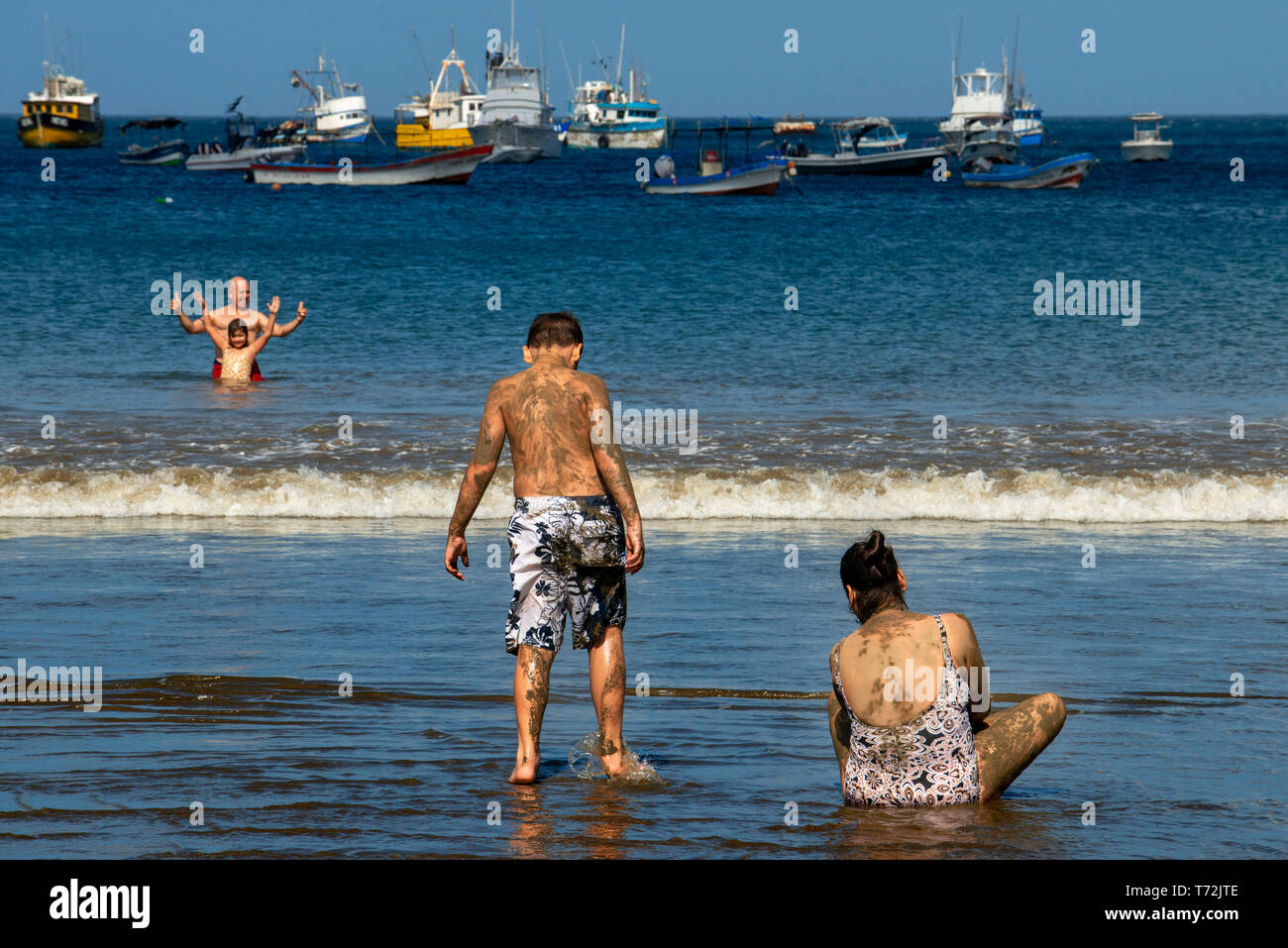 I turisti in Playa San Juan del Sur beach Nicaragua america centrale Foto Stock