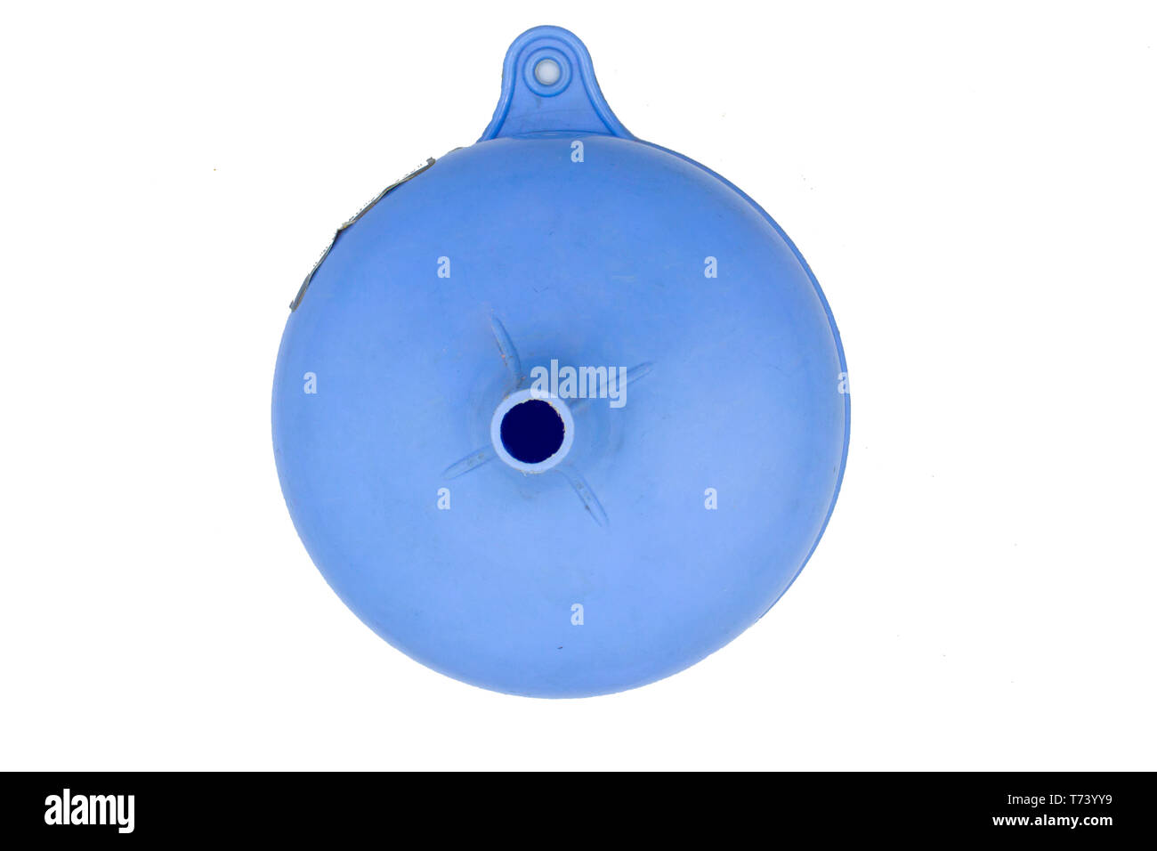 Imbuto blu strumenti per fluido, benzina, olio motore. isolato su sfondo bianco. Immagine ad alta risoluzione gallery. Foto Stock