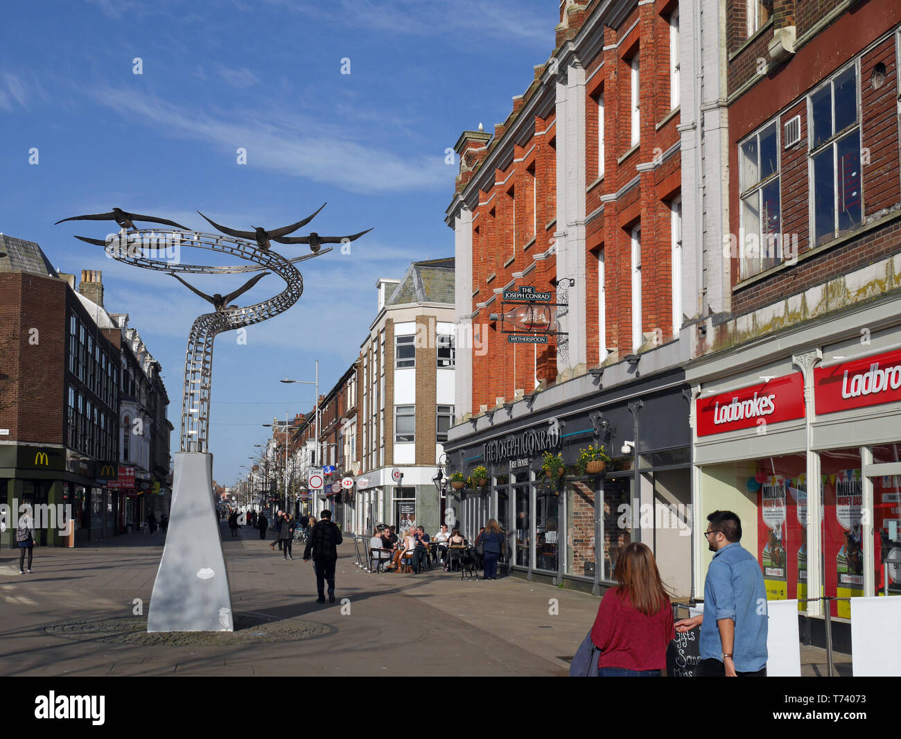 London Road North; la principale zona pedonale dello shopping e a Lowestoft nel Suffolk, Inghilterra, Regno Unito Foto Stock