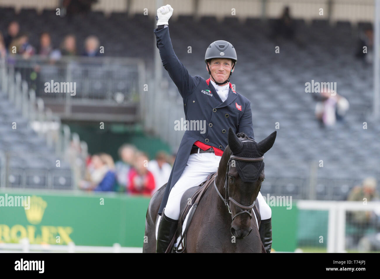 Mitsubishi Motors Badminton Horse Trials, Badminton , Oliver Townend (GBR) e Cillnabradden prendendo parte alla fase di dressage del 2019 Mitsubish Foto Stock