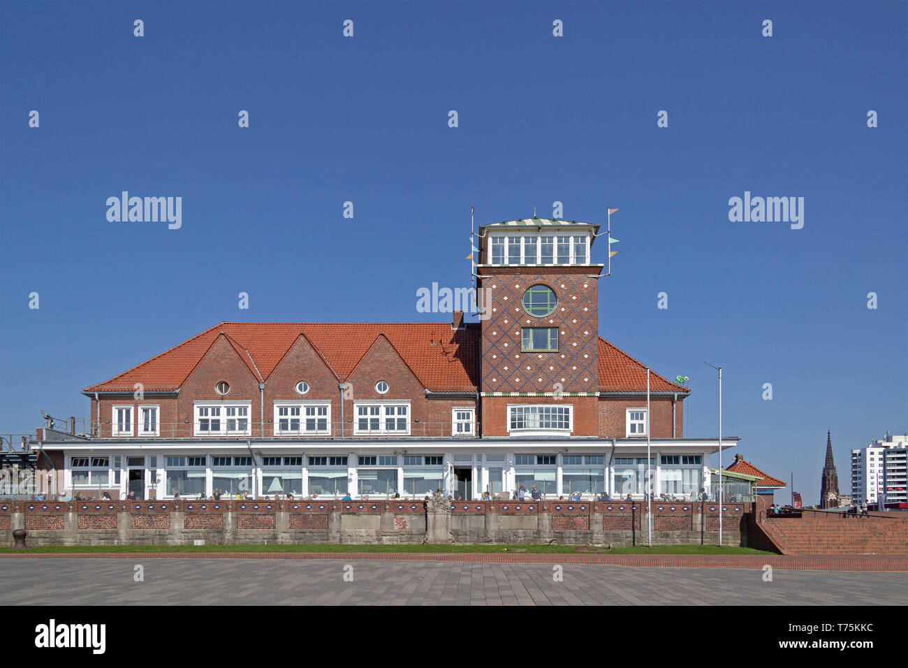 Strandhalle Willy Brandt Square, Bremerhaven, Brema, Germania Foto Stock