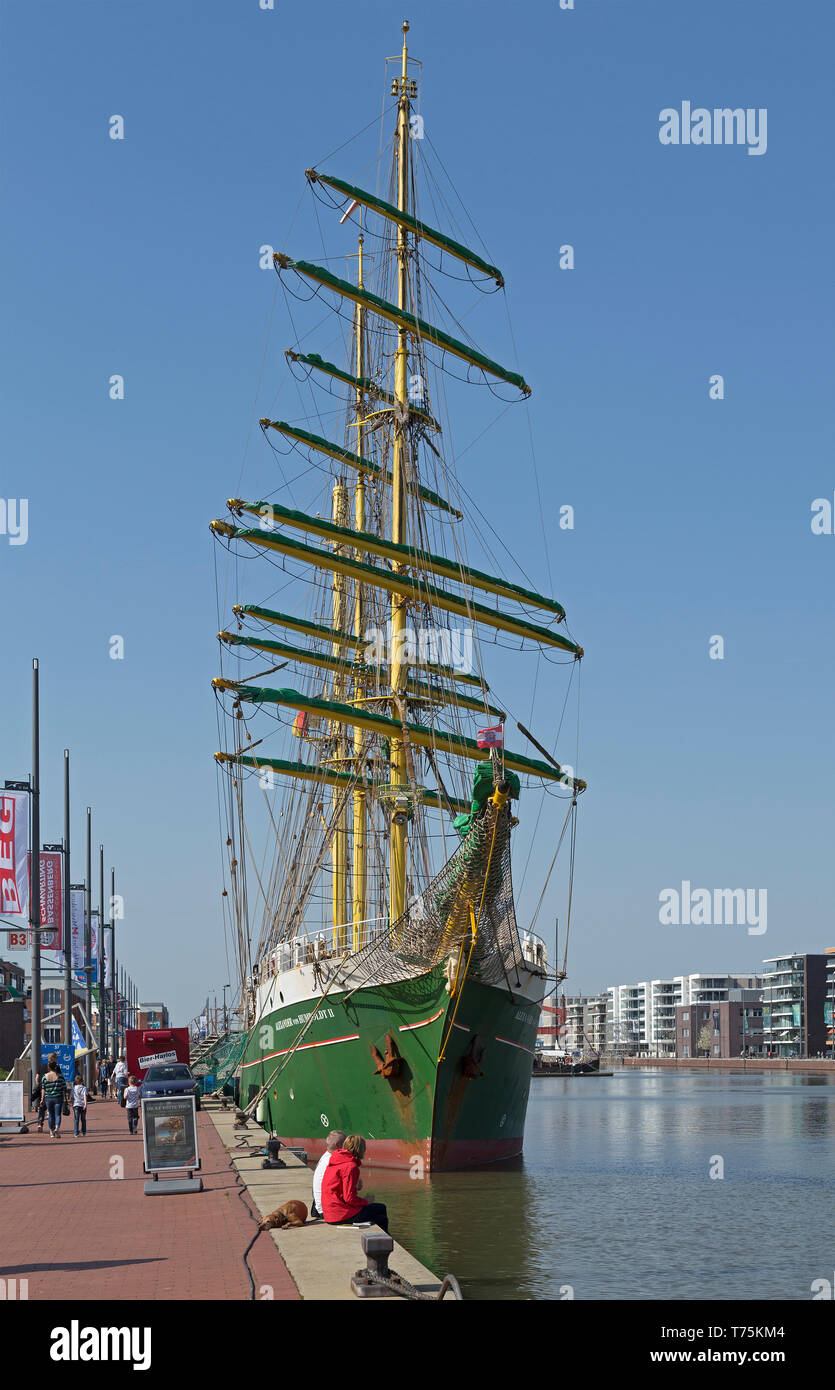 Nave a vela Alexander von Humboldt II, Porto Nuovo, Bremerhaven, Brema, Germania Foto Stock