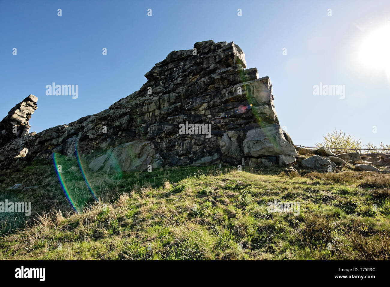 Der Teufelsmauerstieg zwischen Blankenburg und Ballenstedt. Foto Stock