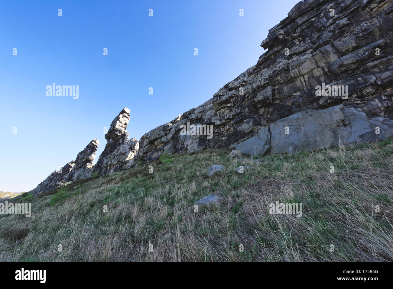 Der Teufelsmauerstieg zwischen Blankenburg und Ballenstedt. Foto Stock
