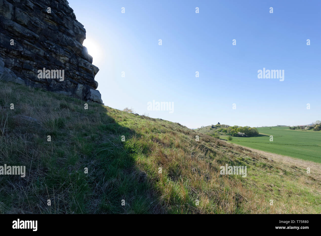 Der Teufelsmauerstieg zwischen Blankenburg und Ballenstedt. Foto Stock