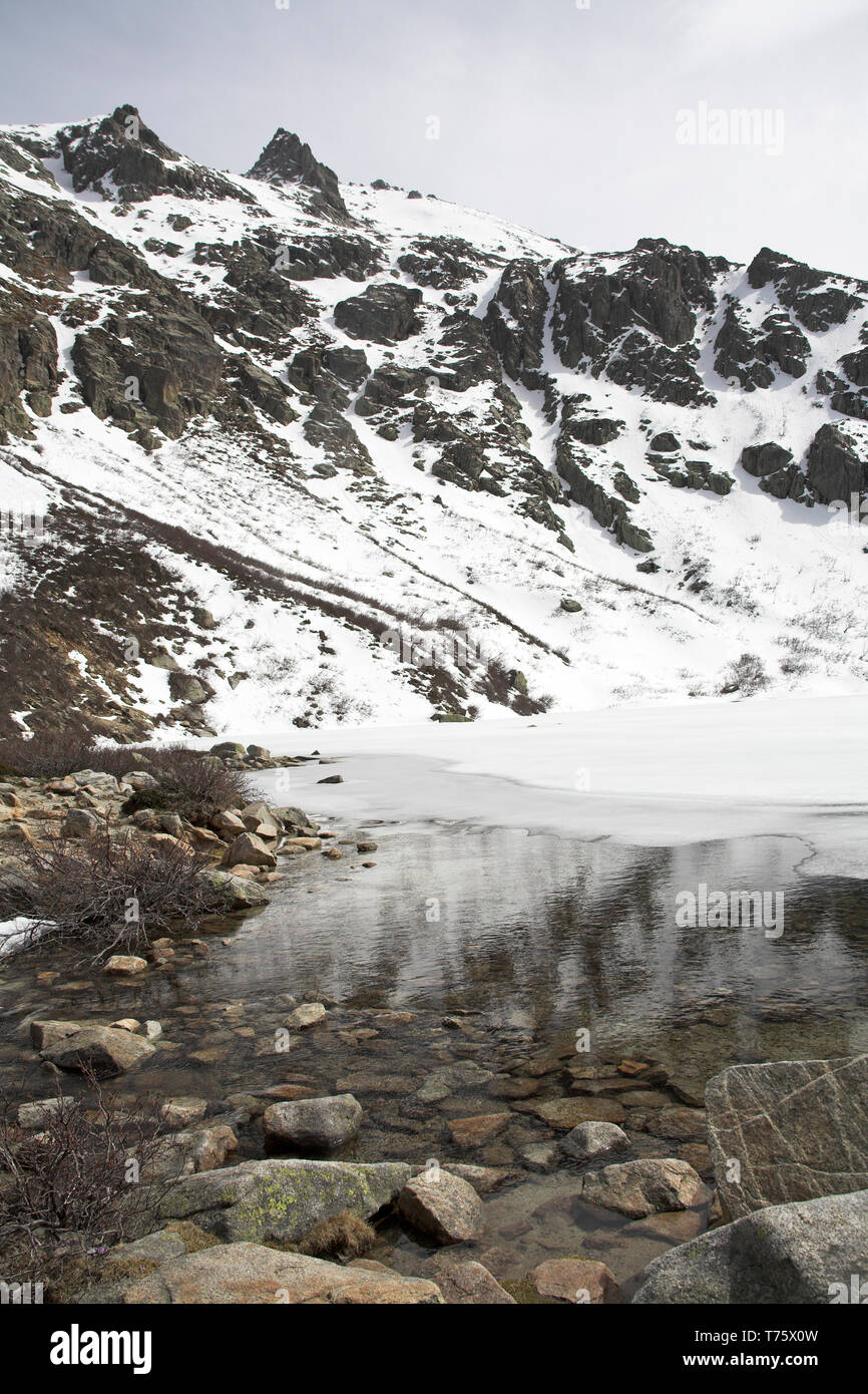 Lac de Melo in alto valle Restonica Corsica Francia Foto Stock