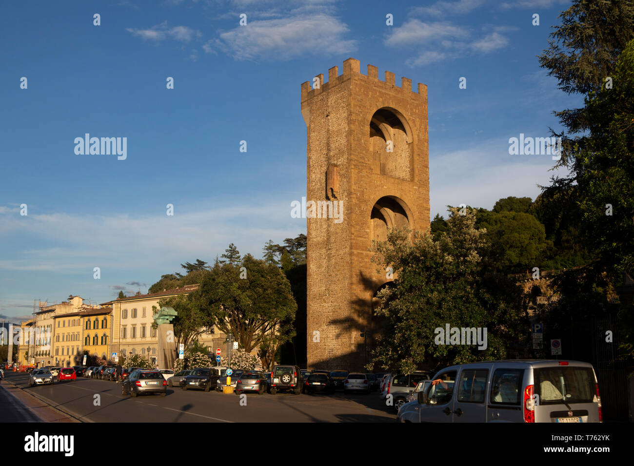 Una torre restante della sesta muro di difesa completato negli anni 1590-1595 in Firenze, Toscana, Italia. Foto Stock
