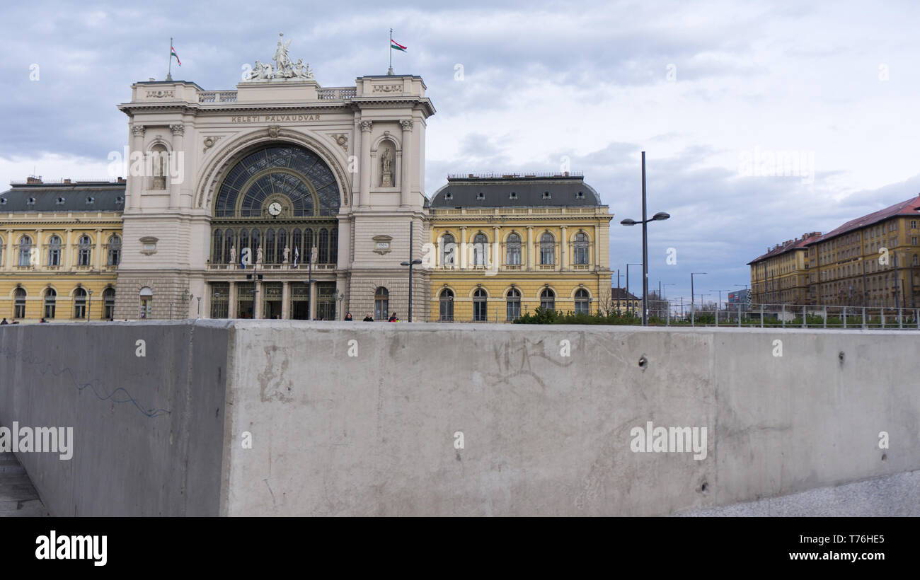 Budapest, Ungheria 03 15 2019 .Stazione Ferroviaria Keleti è Budapest la più trafficata Stazione ferroviaria Foto Stock