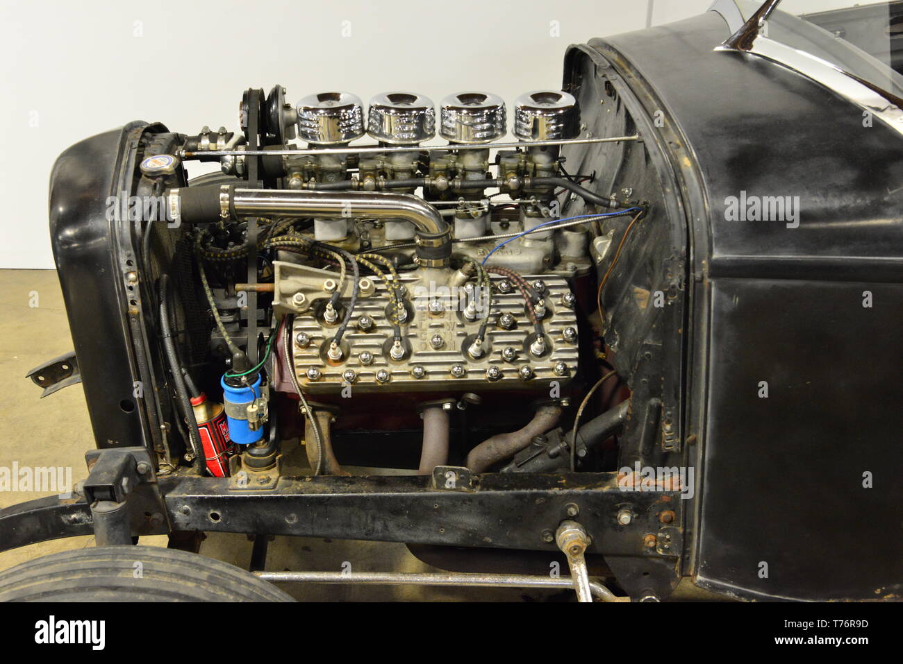 Un lato americano valvola V8 motore Foto Stock