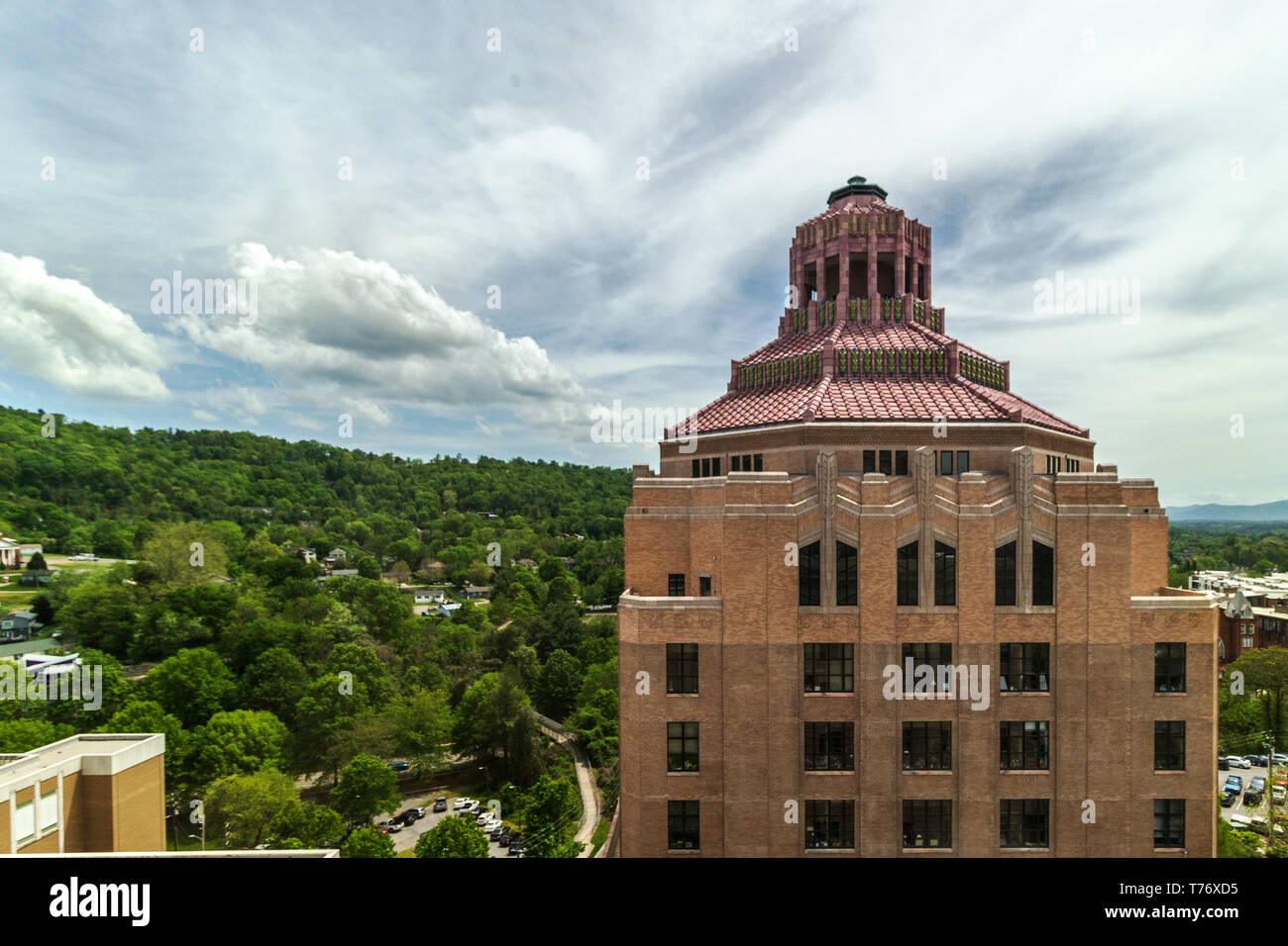 La Rotunda e piano superiore dell'edificio della città in Asheville, NC, Stati Uniti d'America, rivela il suo stile Art Déco Foto Stock