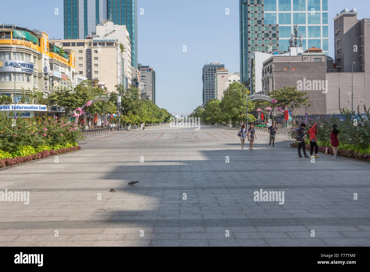 Un grande marciapiede in Ho Chi Minh City, Vietnam Foto Stock