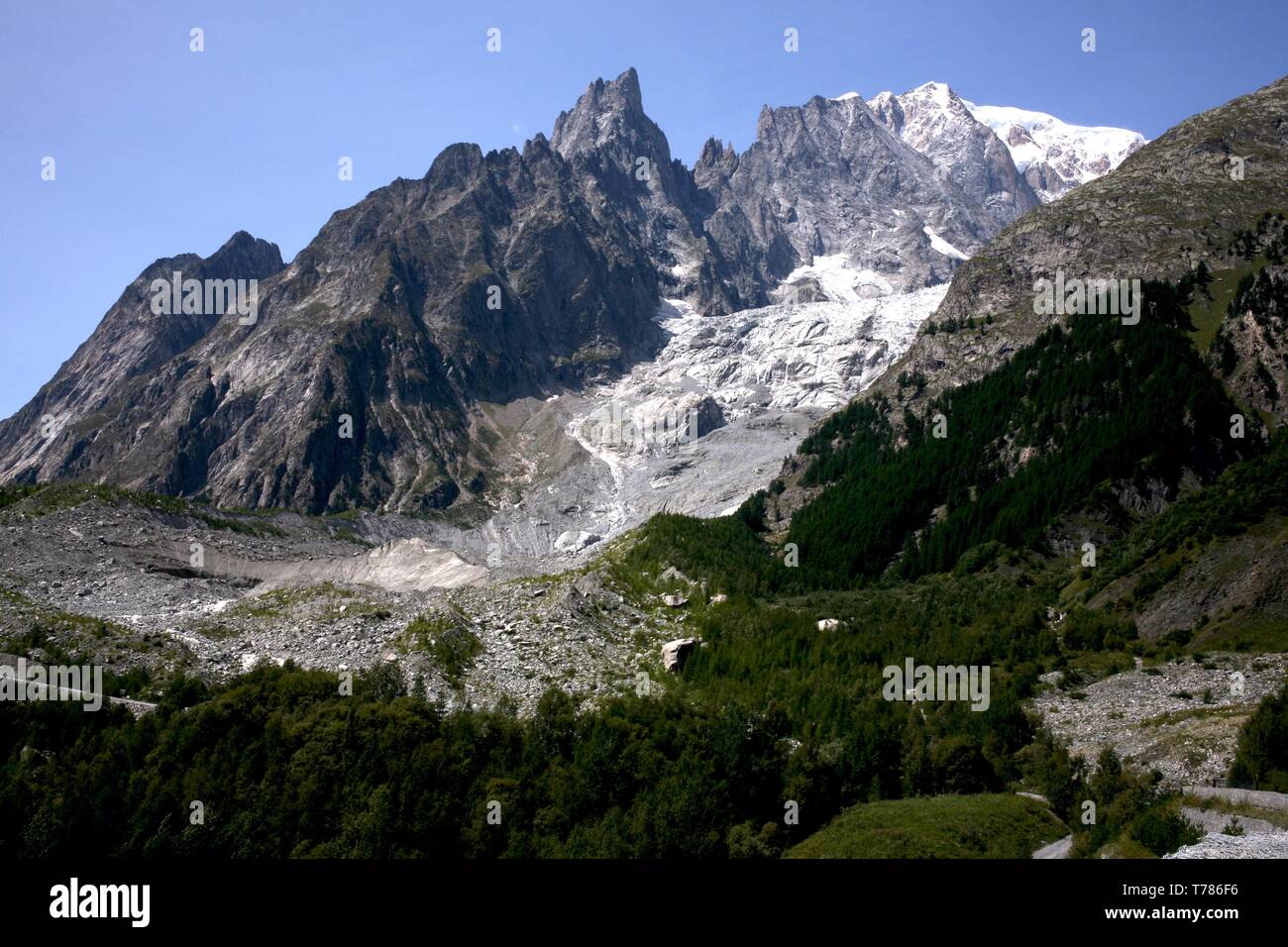 Traforo del Monte Bianco lato Italia Foto Stock