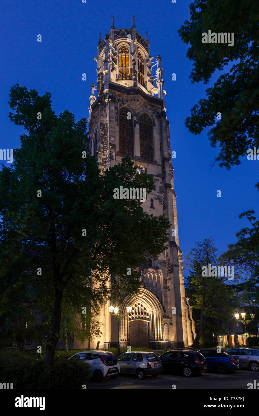 Campanile di Herz-Jesu-Kirche in Duesseldorf Derendorf Foto Stock