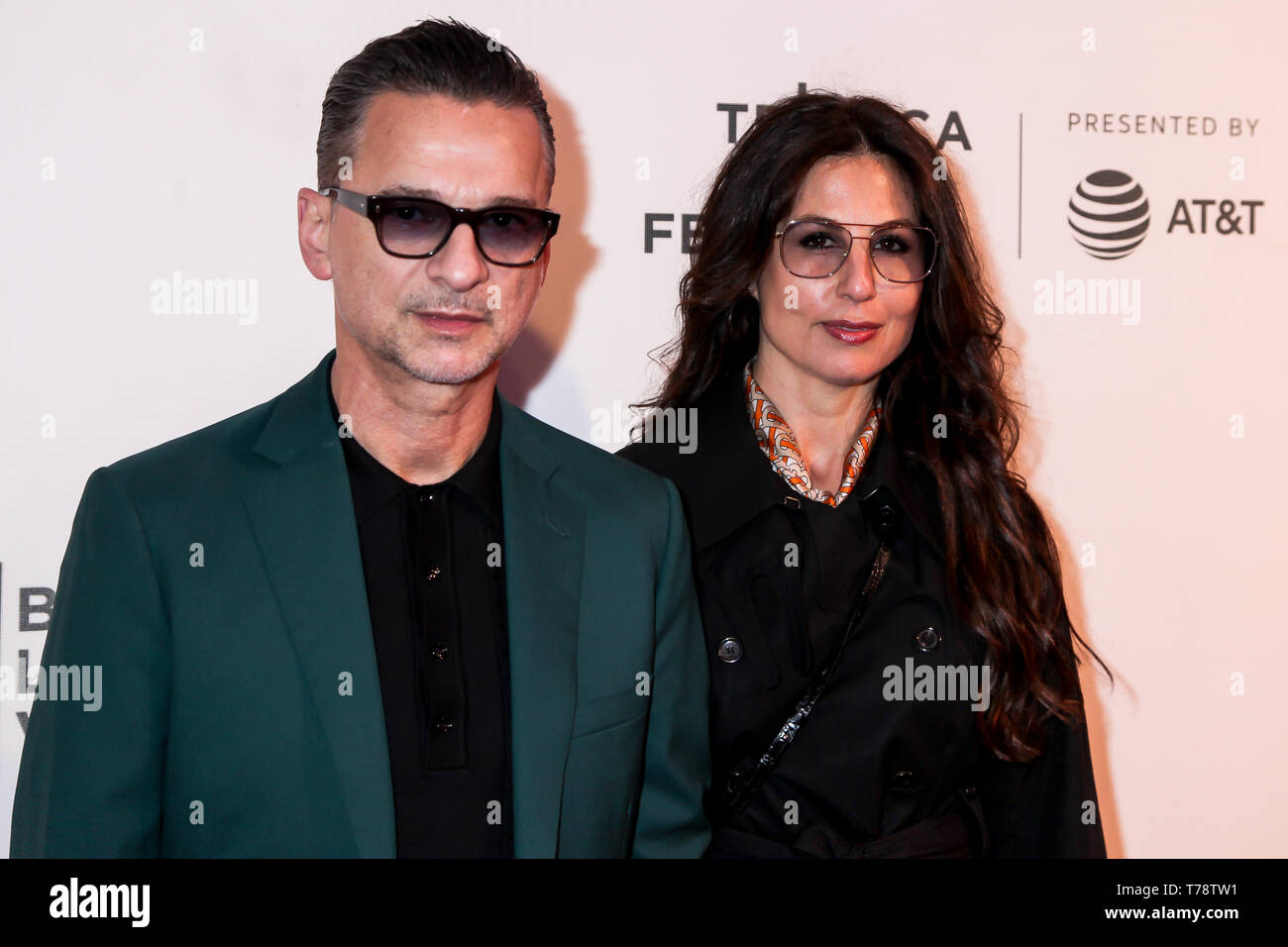 New York, Stati Uniti d'America. 03 Maggio, 2019. NEW YORK, NY - maggio 03. 2019: cantante Dave Gahan partecipando alla 'prende un pazzo' 2019 Tribeca Film Festival a Stella Artois teatro a BMCC Tribeca Performing Arts Center Credito: Miro Vrlik /Pacific Press/Alamy Live News Foto Stock