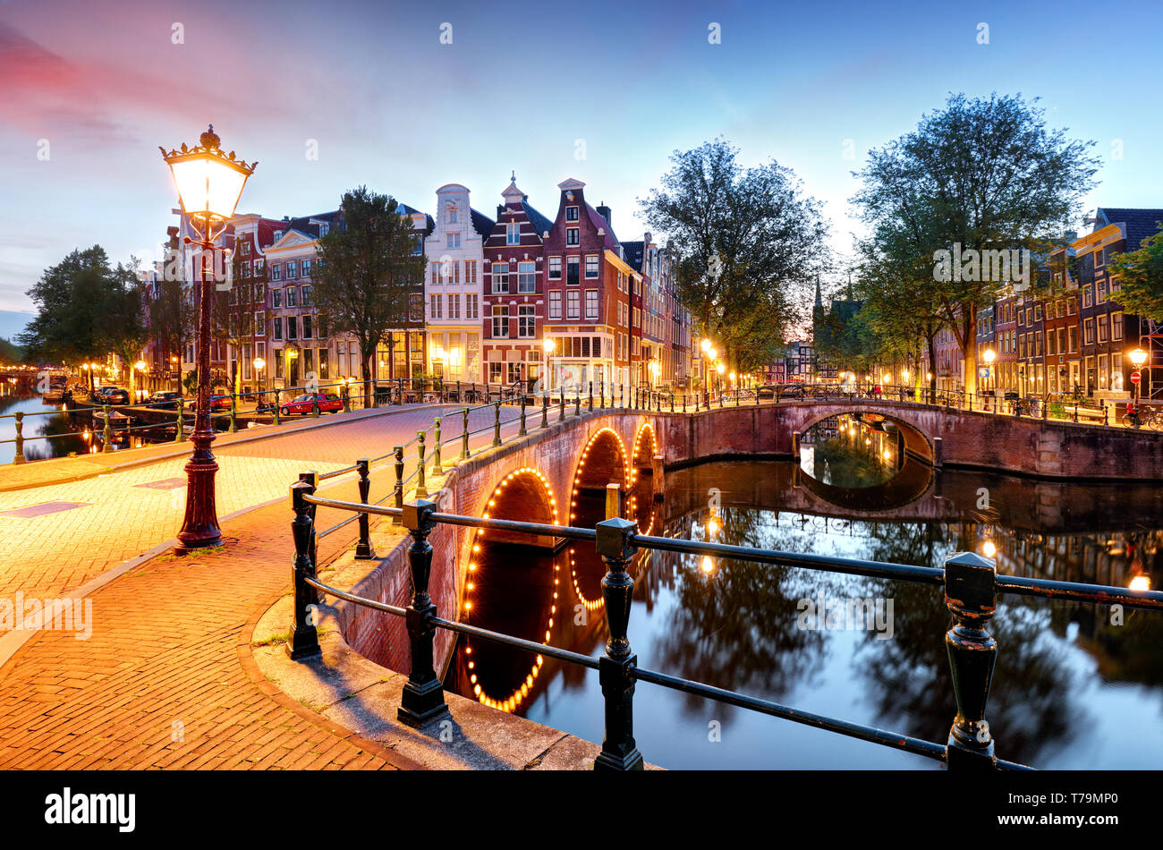 Amsterdam di notte, Paesi Bassi Foto Stock