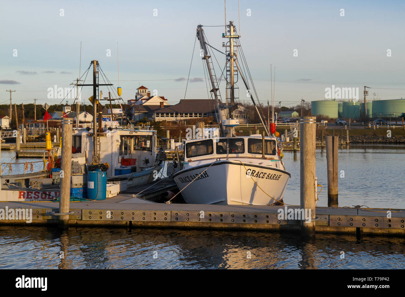 Barche da pesca ormeggiata al Porto di sandwich, Sandwich, Massachusetts, Stati Uniti Foto Stock