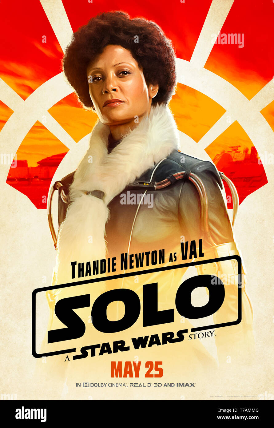 Solista: una Star Wars Storia (2018) diretto da Ron Howard e interpretato da Thandie Newton come Val. Foto Stock