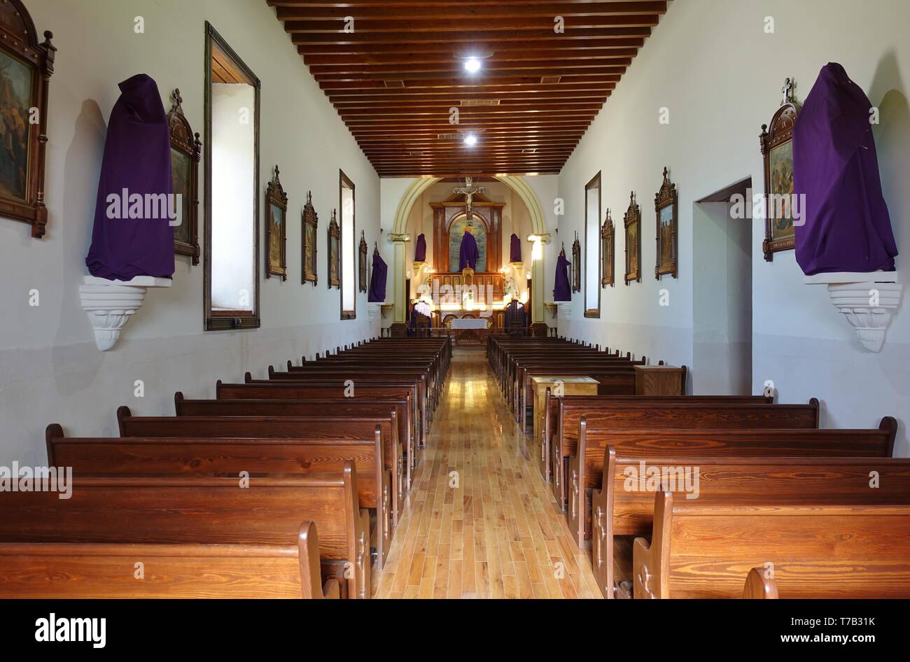 EL PASO, TX -23 MAR 2019- Vista del landmark Ysleta missione della Chiesa trova nella Ysleta del Sur Pueblo a El Paso, Texas. Foto Stock