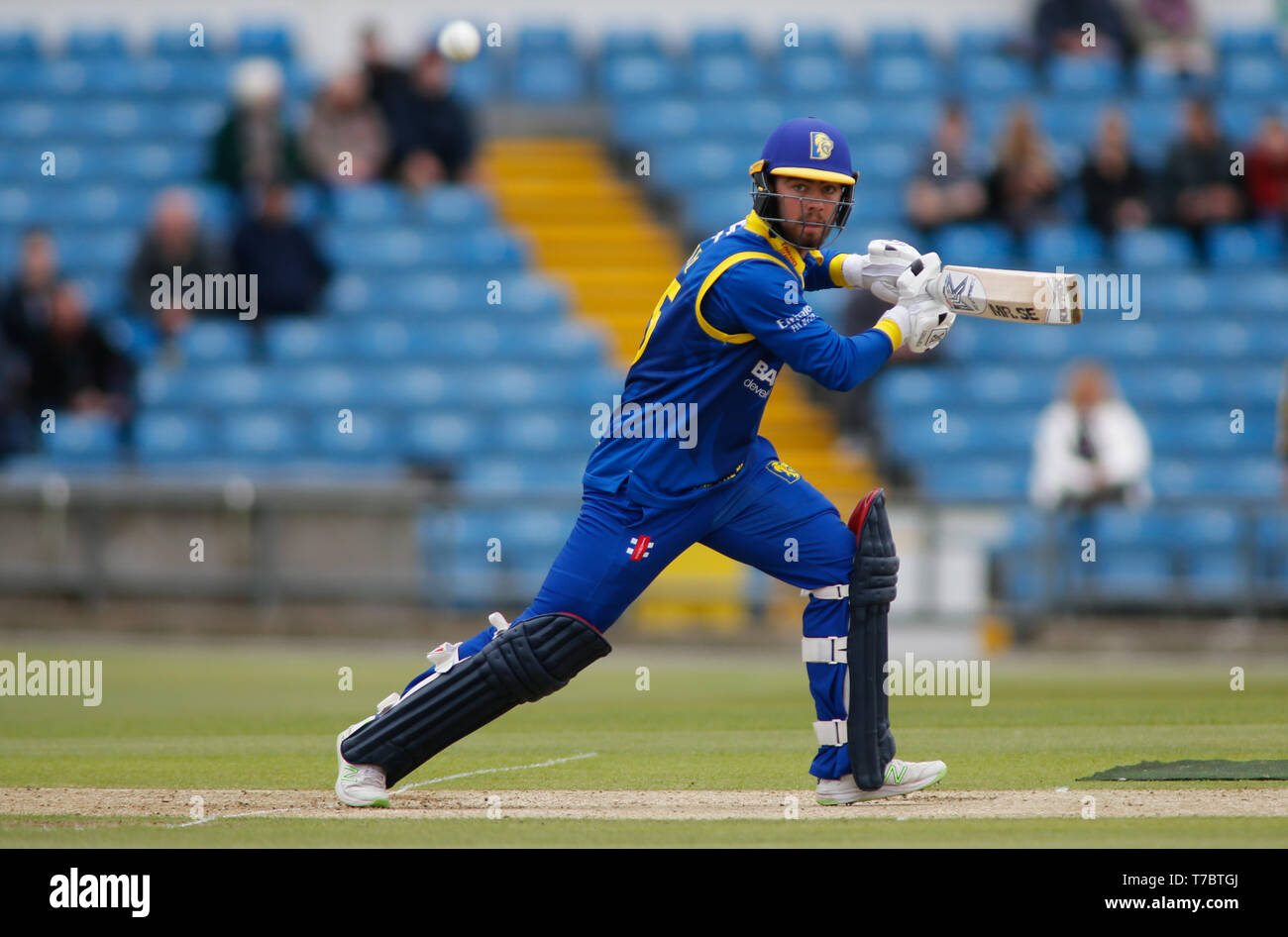 Emerald Headingley Stadium, Leeds, West Yorkshire, Regno Unito. Il 6 maggio 2019. Scott Acciaio di Durham Lions batting durante il Royal London un giorno Cup Match Yorkshire Viking vs Durham Lions di smeraldo Headingley Stadium, Leeds, West Yorkshire. Credito: Touchlinepics/Alamy Live News Foto Stock